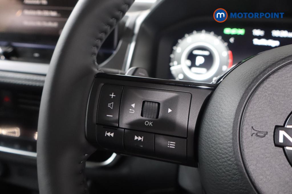 Nissan Qashqai N-Connecta Automatic Petrol SUV - Stock Number (1569471) - 9th supplementary image