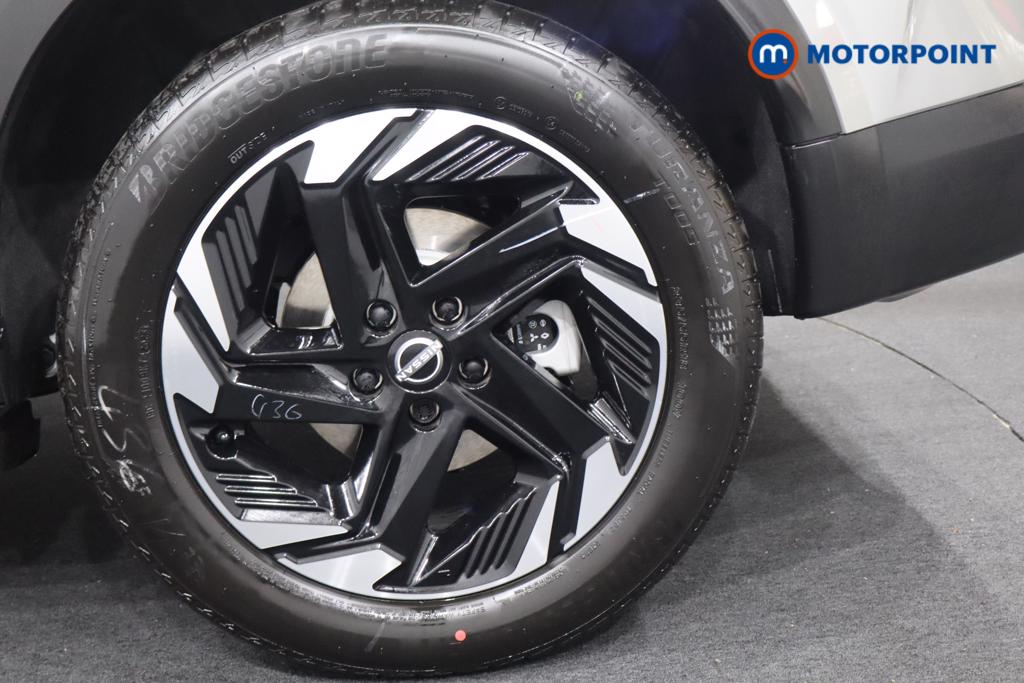 Nissan Qashqai N-Connecta Automatic Petrol SUV - Stock Number (1569471) - 40th supplementary image