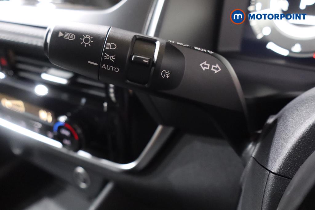 Nissan Qashqai N-Connecta Automatic Petrol SUV - Stock Number (1569476) - 12th supplementary image