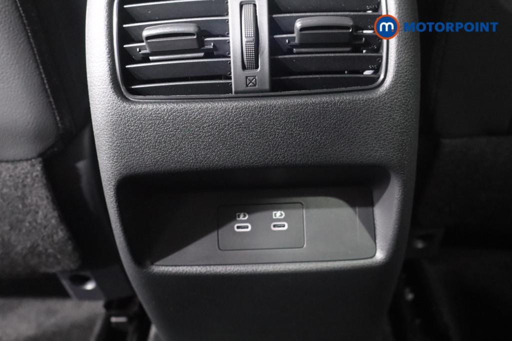 Nissan Qashqai N-Connecta Automatic Petrol SUV - Stock Number (1569476) - 22nd supplementary image