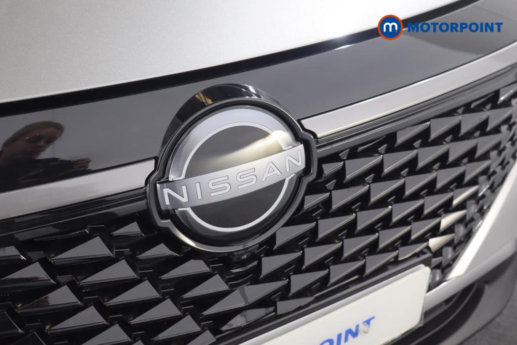 Nissan Qashqai N-Connecta Automatic Petrol SUV - Stock Number (1569476) - 32nd supplementary image