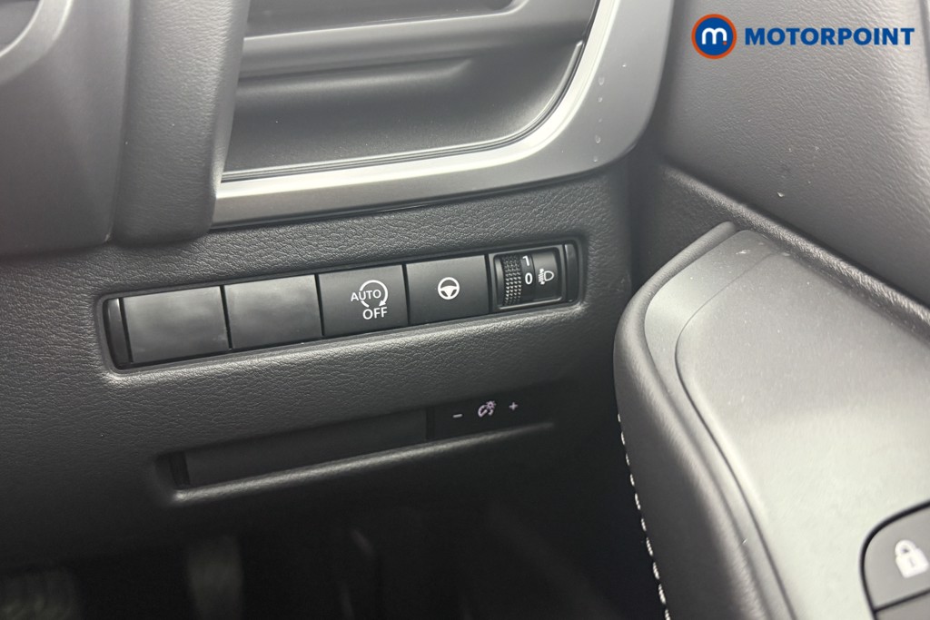 Nissan Qashqai N-Connecta Automatic Petrol SUV - Stock Number (1569478) - 11th supplementary image