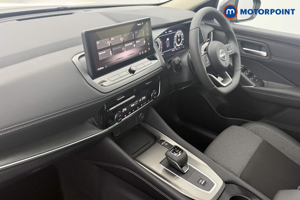 Nissan Qashqai N-Connecta Automatic Petrol SUV - Stock Number (1569478) - 19th supplementary image