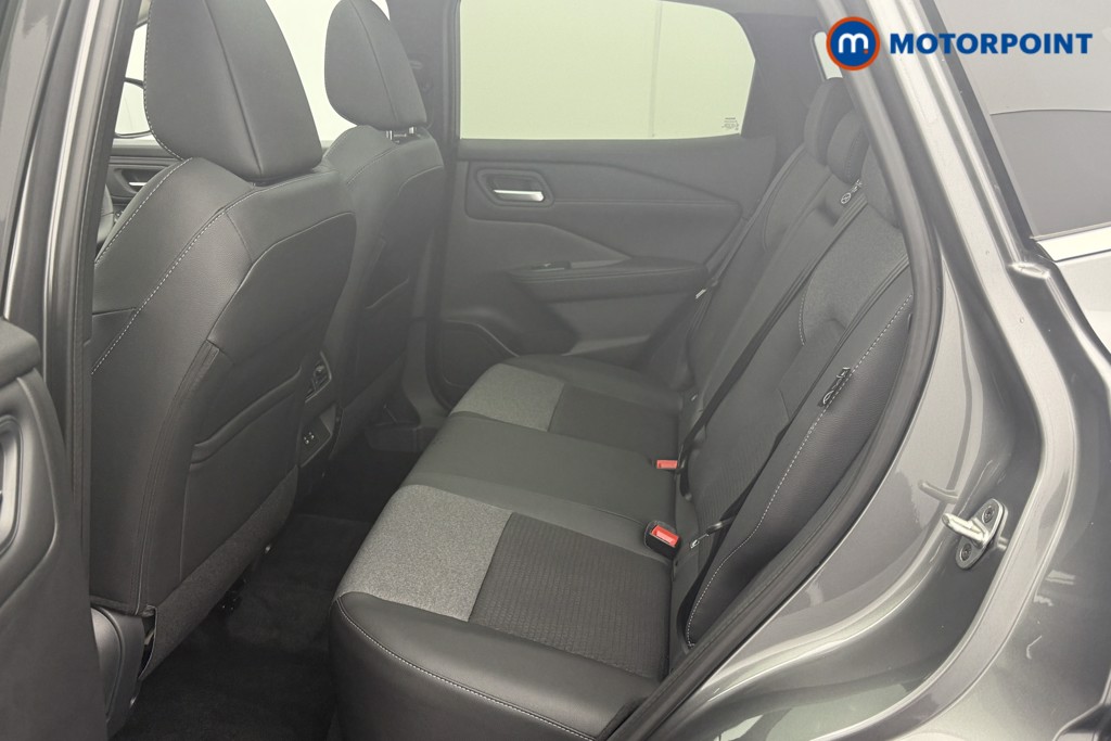 Nissan Qashqai N-Connecta Automatic Petrol SUV - Stock Number (1569478) - 21st supplementary image
