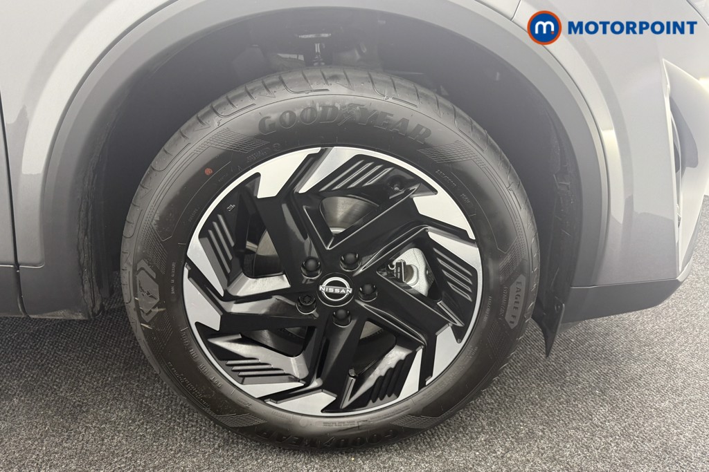 Nissan Qashqai N-Connecta Automatic Petrol SUV - Stock Number (1569478) - 28th supplementary image