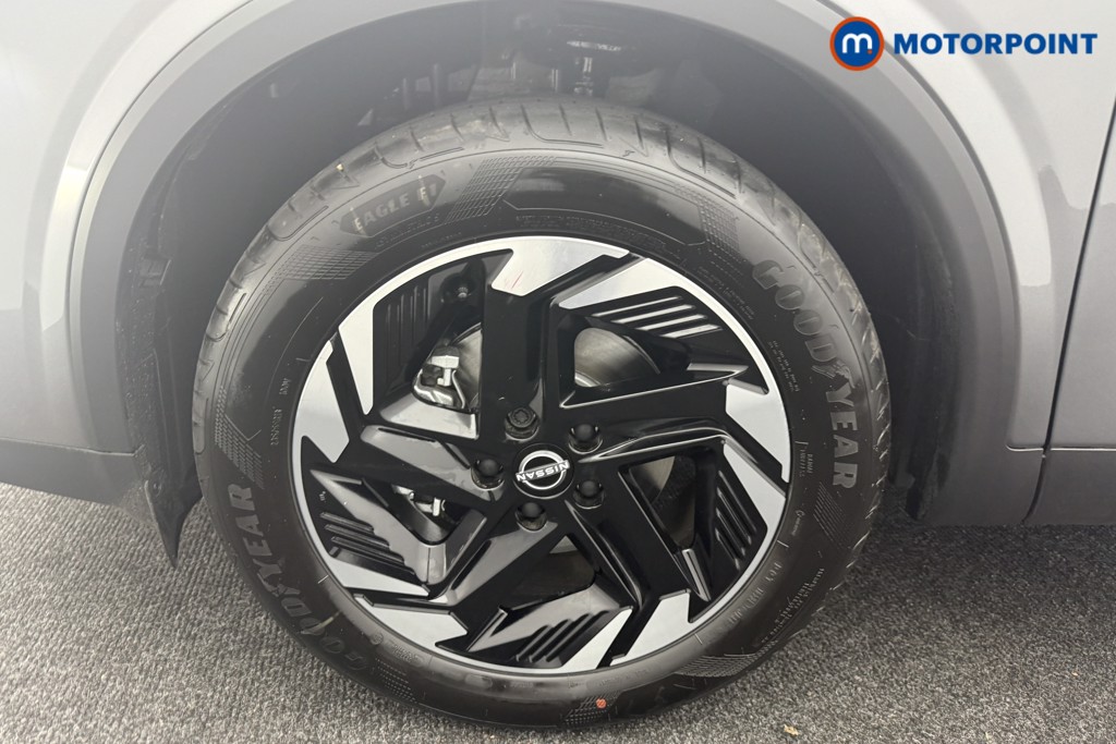 Nissan Qashqai N-Connecta Automatic Petrol SUV - Stock Number (1569478) - 29th supplementary image