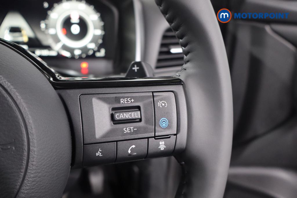 Nissan Qashqai N-Connecta Automatic Petrol SUV - Stock Number (1569479) - 12th supplementary image