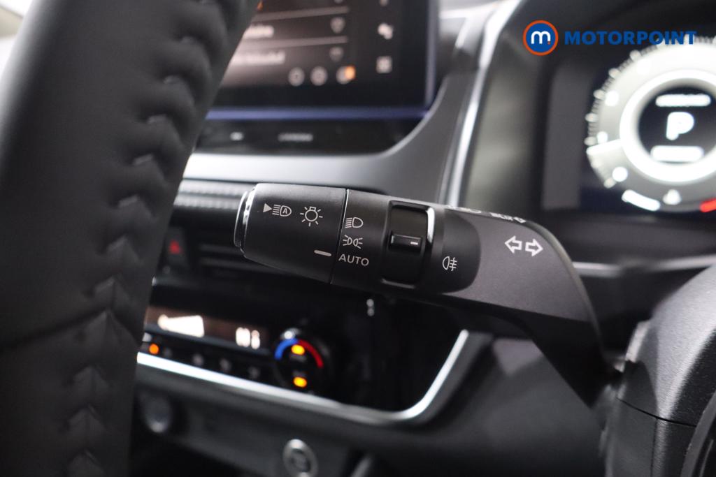 Nissan Qashqai N-Connecta Automatic Petrol SUV - Stock Number (1569479) - 13th supplementary image