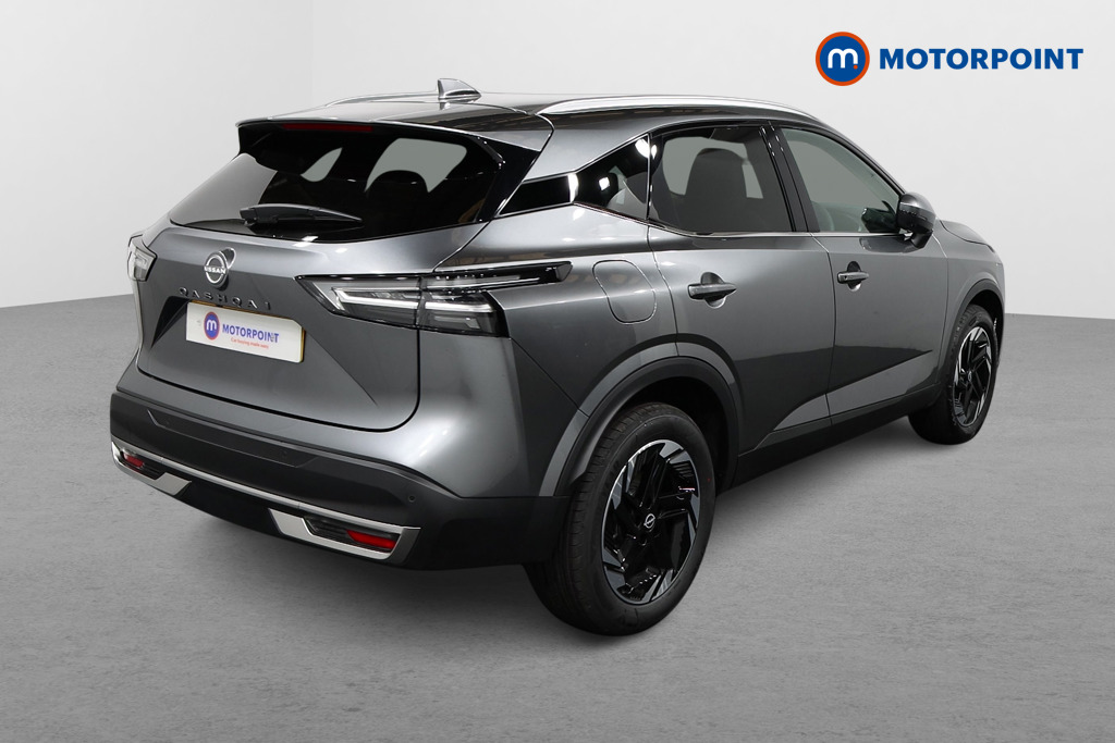 Nissan Qashqai N-Connecta Automatic Petrol SUV - Stock Number (1569479) - Drivers side rear corner