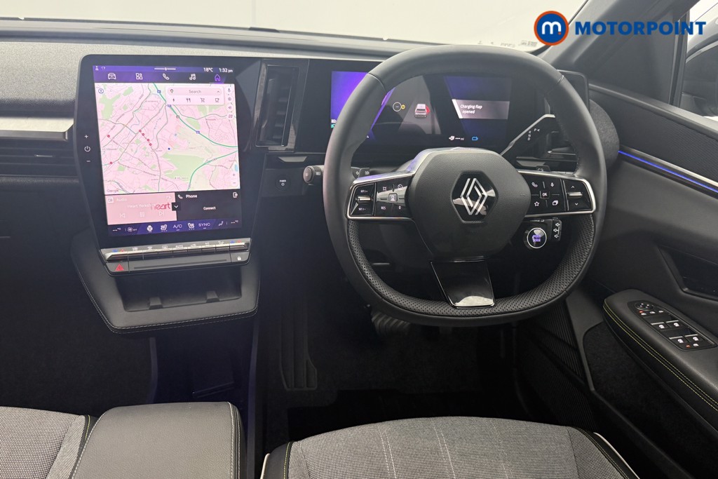 Renault Megane E-Tech Iconic Automatic Electric Hatchback - Stock Number (1569676) - 1st supplementary image