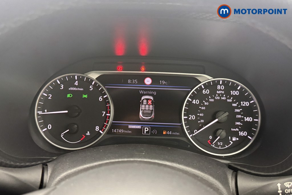 Nissan Juke N-Connecta Automatic Petrol SUV - Stock Number (1569817) - 2nd supplementary image