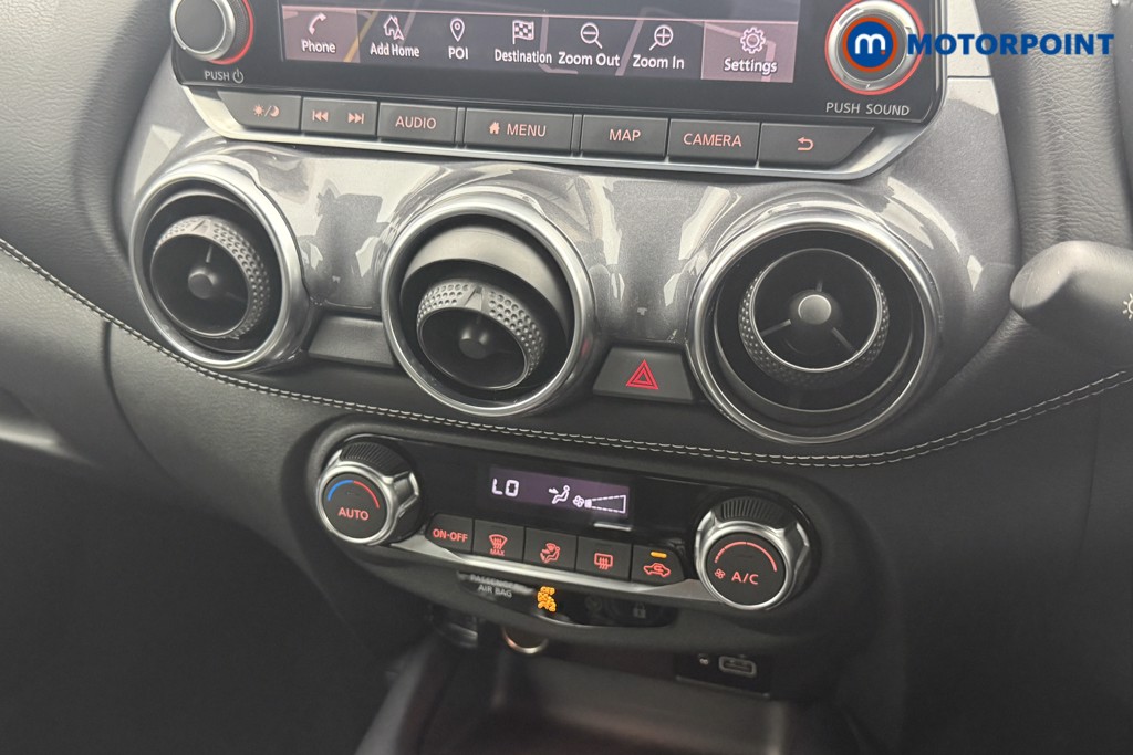 Nissan Juke N-Connecta Automatic Petrol SUV - Stock Number (1569817) - 3rd supplementary image