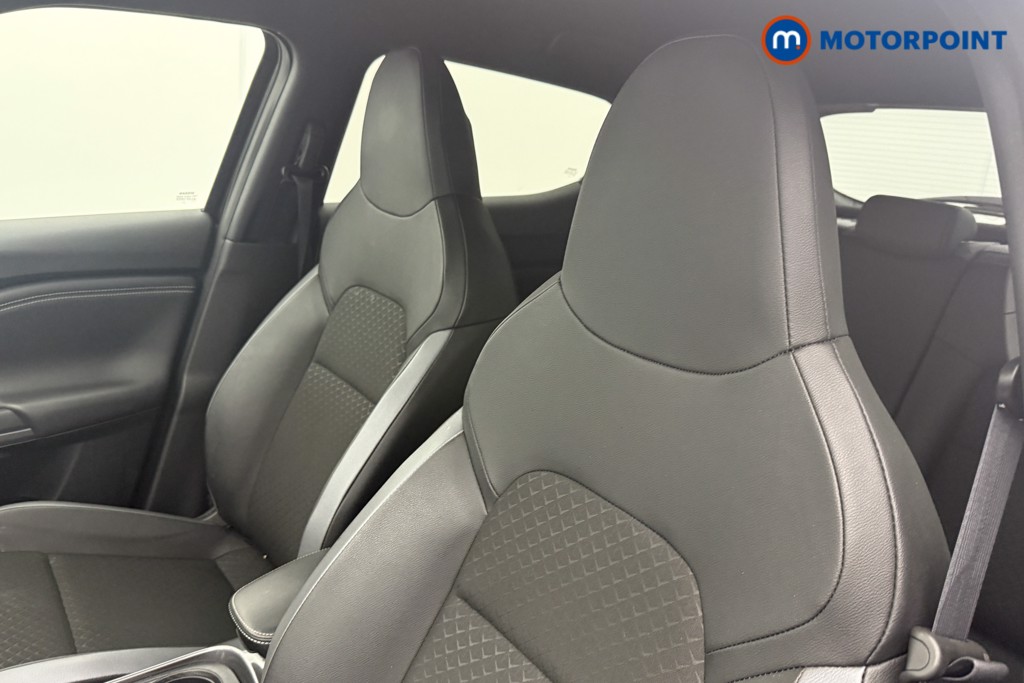 Nissan Juke N-Connecta Automatic Petrol SUV - Stock Number (1569817) - 18th supplementary image