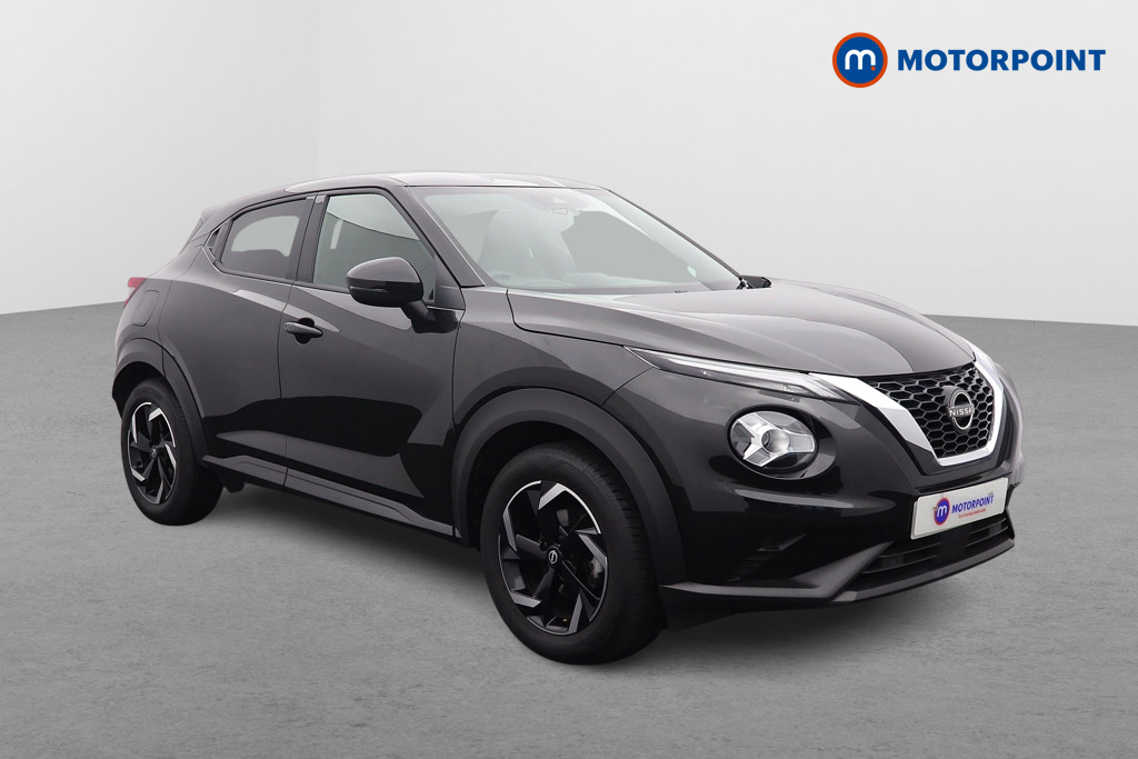 Nissan Juke N-Connecta Automatic Petrol SUV - Stock Number (1569817) - Drivers side front corner