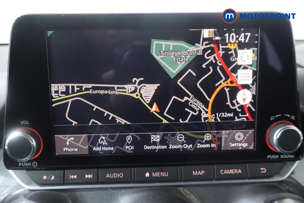 Nissan Juke N-Connecta Automatic Petrol SUV - Stock Number (1569818) - 4th supplementary image