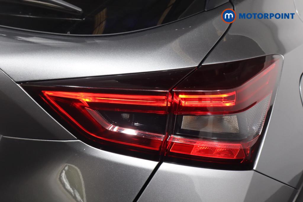 Nissan Juke N-Connecta Automatic Petrol SUV - Stock Number (1569818) - 31st supplementary image