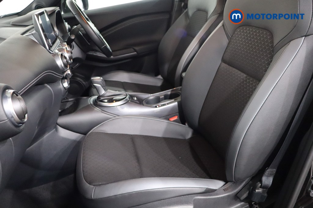Nissan Juke N-Connecta Automatic Petrol SUV - Stock Number (1569833) - 4th supplementary image