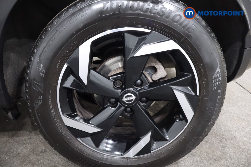 Nissan Juke N-Connecta Automatic Petrol SUV - Stock Number (1569833) - 12th supplementary image