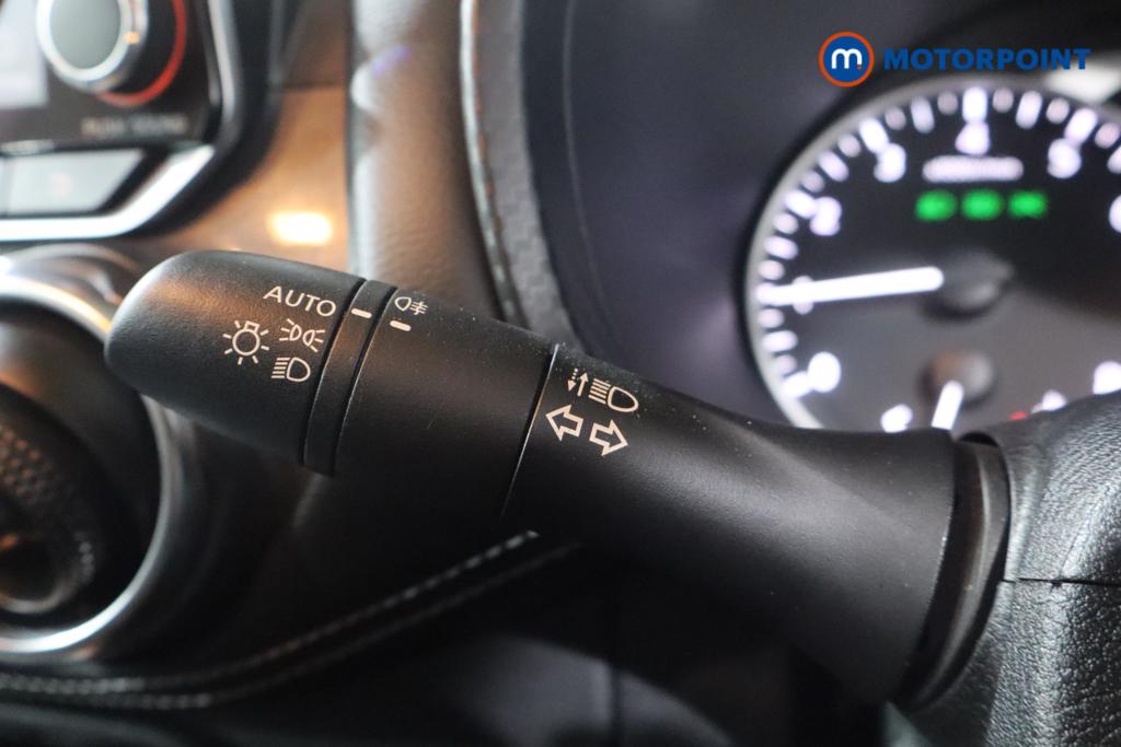 Nissan Juke N-Connecta Automatic Petrol SUV - Stock Number (1569837) - 12th supplementary image