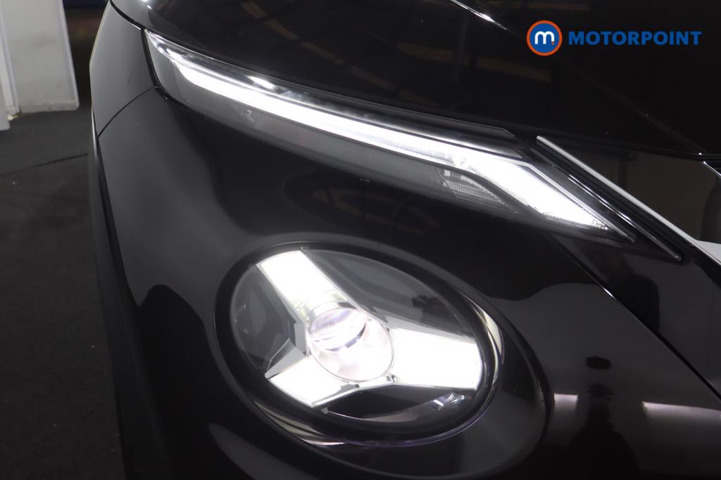 Nissan Juke N-Connecta Automatic Petrol SUV - Stock Number (1569837) - 24th supplementary image
