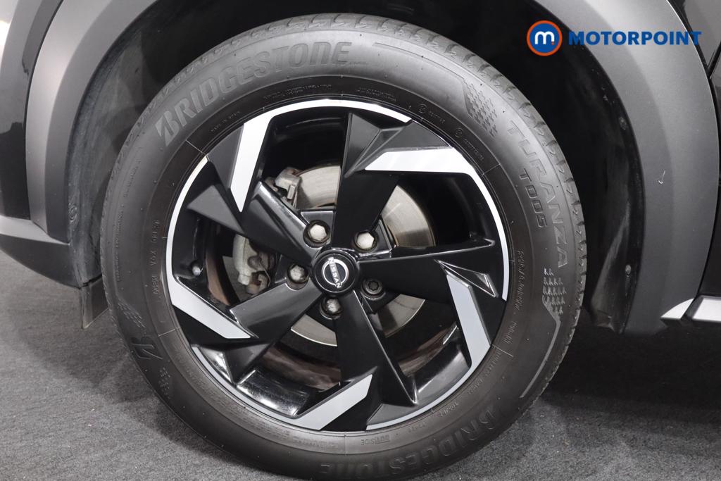 Nissan Juke N-Connecta Automatic Petrol SUV - Stock Number (1569837) - 33rd supplementary image