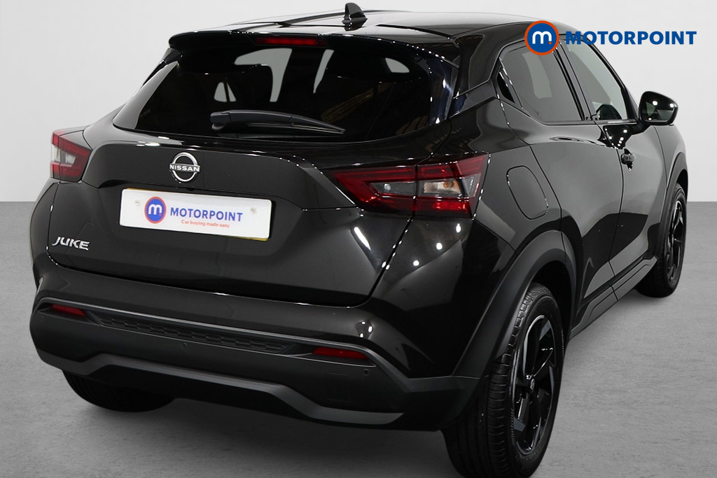 Nissan Juke N-Connecta Automatic Petrol SUV - Stock Number (1569837) - Drivers side