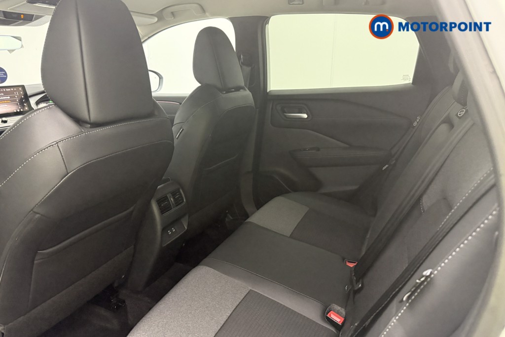 Nissan Qashqai N-Connecta Automatic Petrol SUV - Stock Number (1569887) - 6th supplementary image