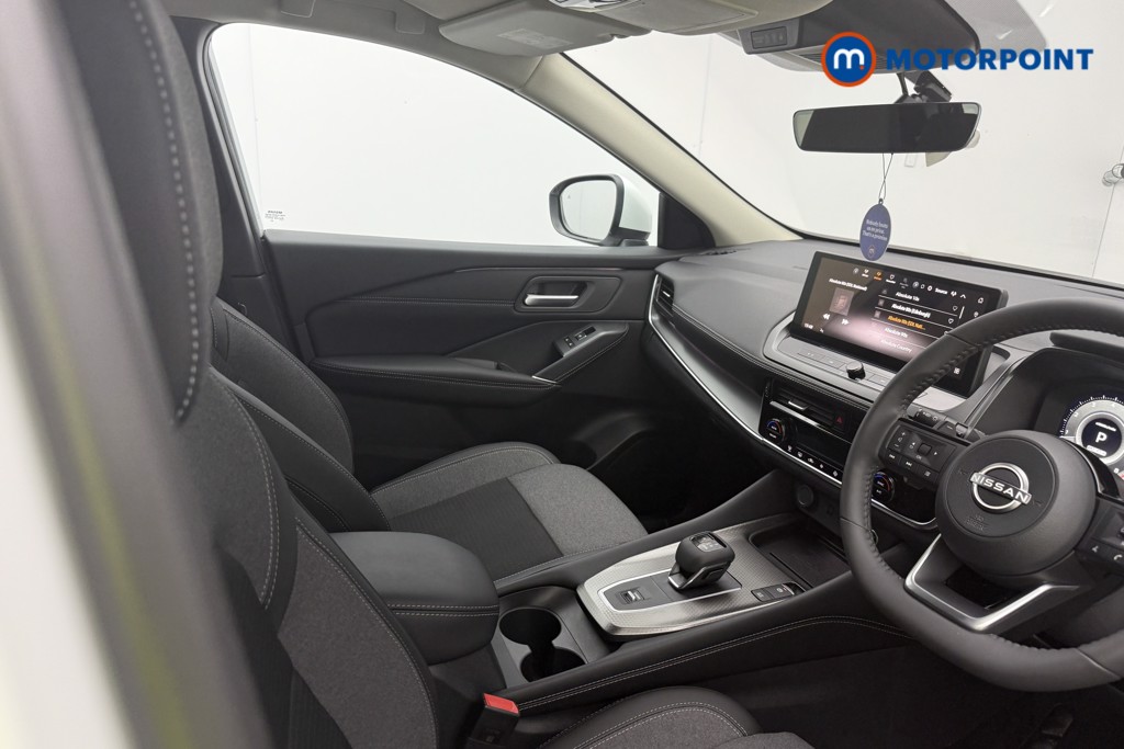 Nissan Qashqai N-Connecta Automatic Petrol SUV - Stock Number (1569887) - 13th supplementary image