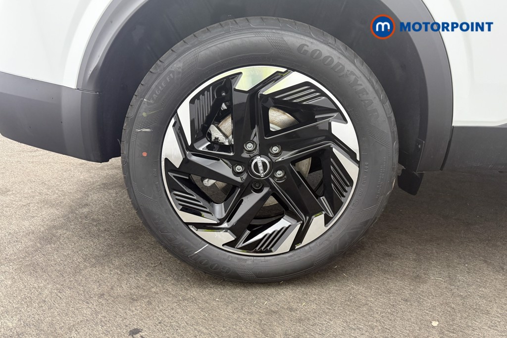 Nissan Qashqai N-Connecta Automatic Petrol SUV - Stock Number (1569887) - 37th supplementary image