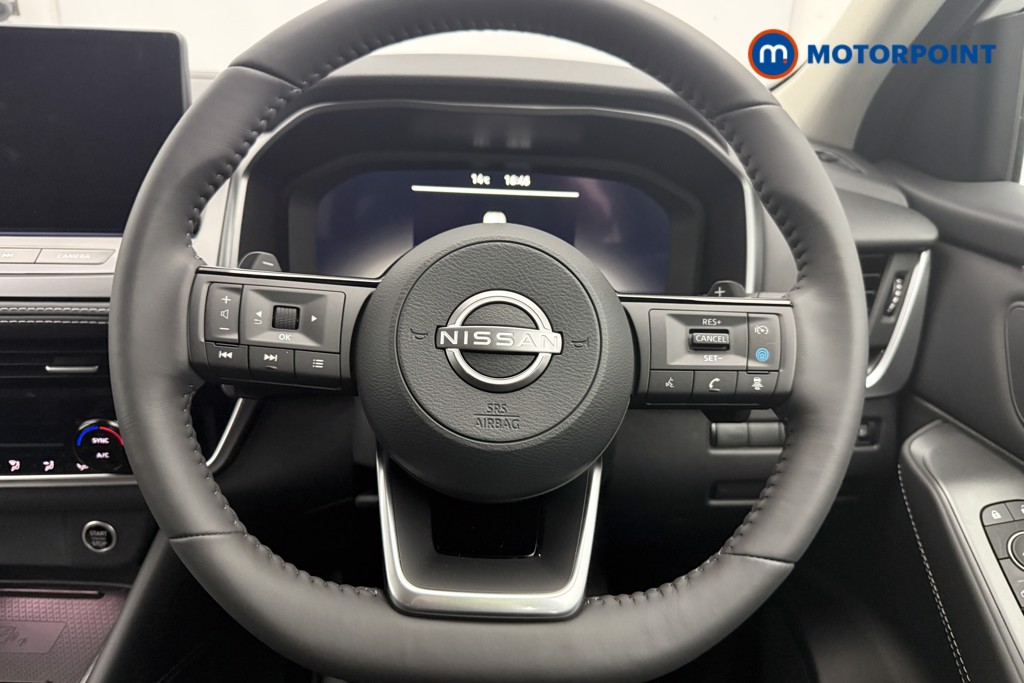 Nissan Qashqai N-Connecta Automatic Petrol SUV - Stock Number (1569892) - 5th supplementary image