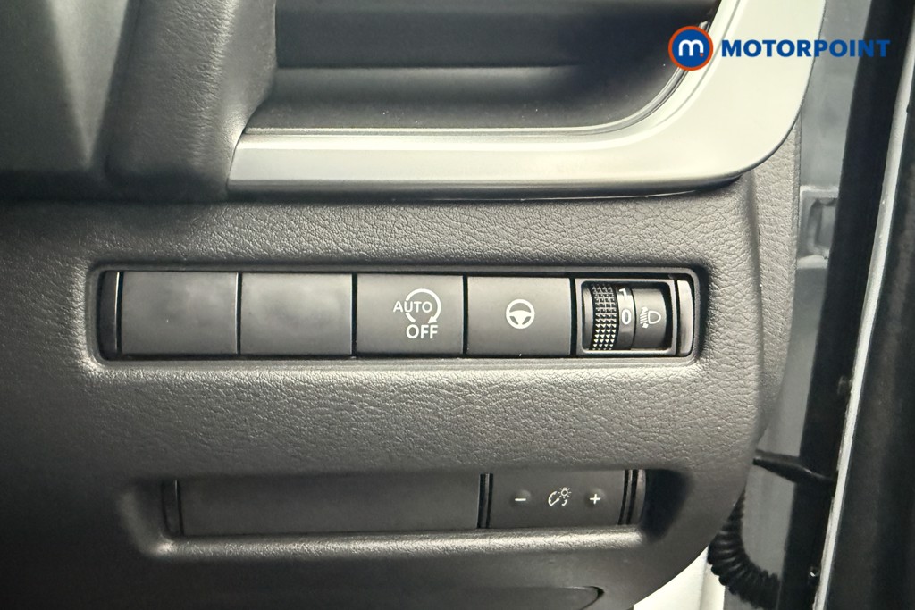 Nissan Qashqai N-Connecta Automatic Petrol SUV - Stock Number (1569903) - 14th supplementary image