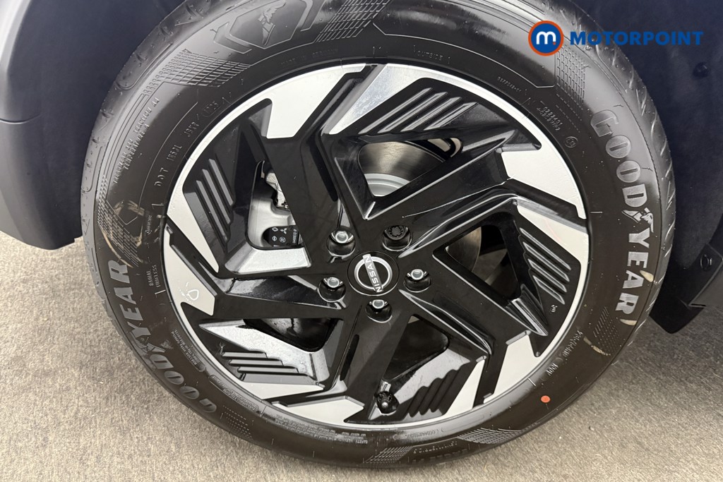 Nissan Qashqai N-Connecta Automatic Petrol SUV - Stock Number (1569906) - 17th supplementary image