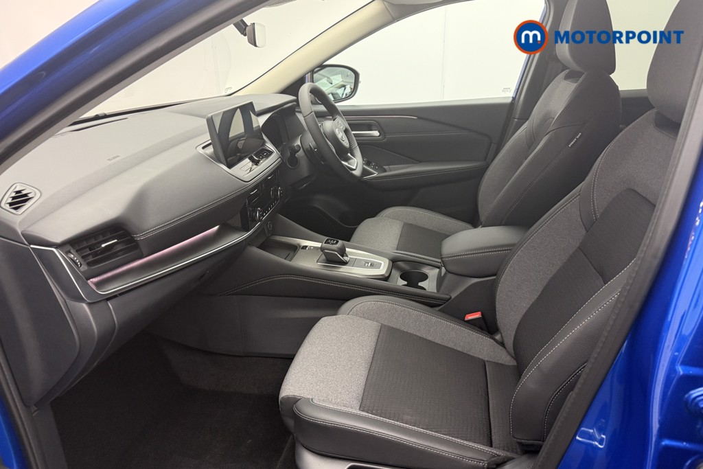 Nissan Qashqai N-Connecta Automatic Petrol SUV - Stock Number (1569906) - 1st supplementary image