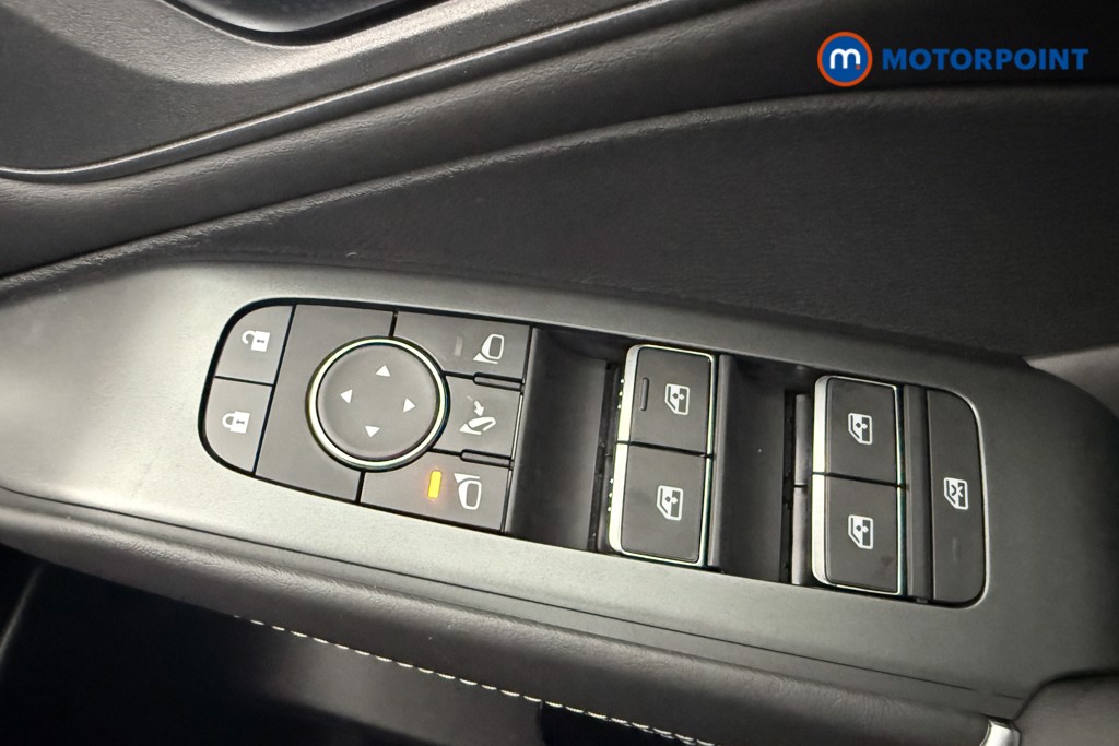 Nissan Qashqai N-Connecta Automatic Petrol SUV - Stock Number (1569908) - 15th supplementary image