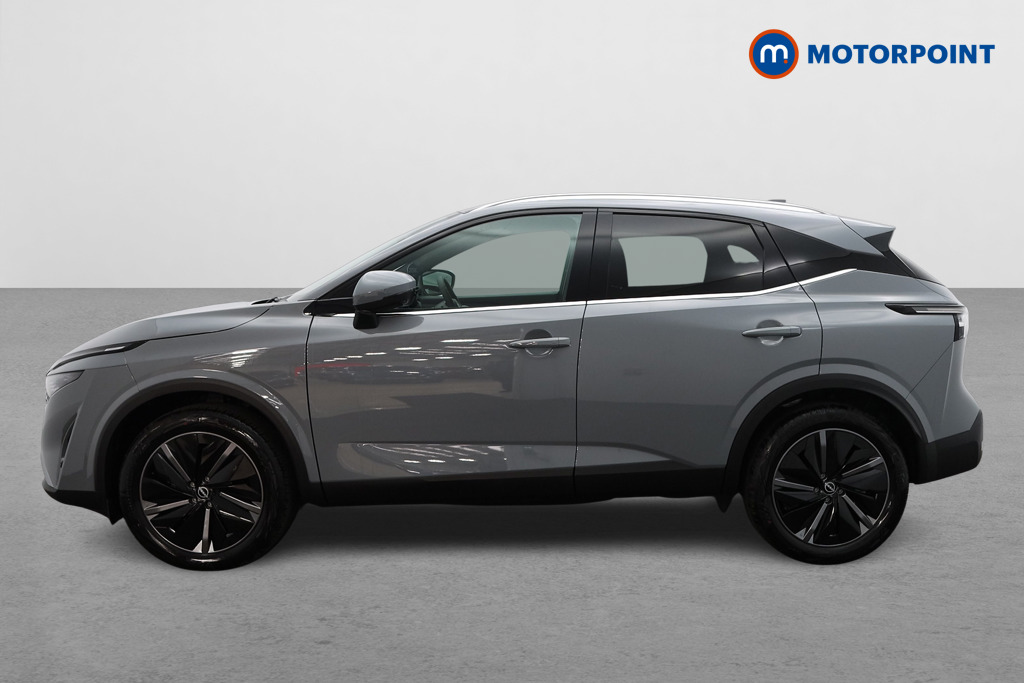 Nissan Qashqai Tekna Automatic Petrol SUV - Stock Number (1569910) - Passenger side