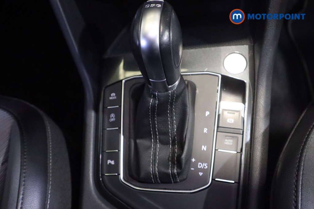 Volkswagen Tiguan Allspace R-Line Automatic Diesel SUV - Stock Number (1570011) - 5th supplementary image
