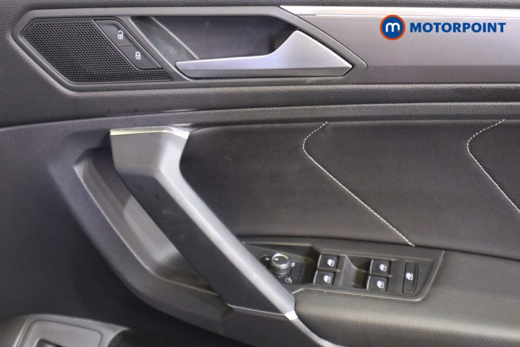 Volkswagen Tiguan Allspace R-Line Automatic Diesel SUV - Stock Number (1570011) - 14th supplementary image