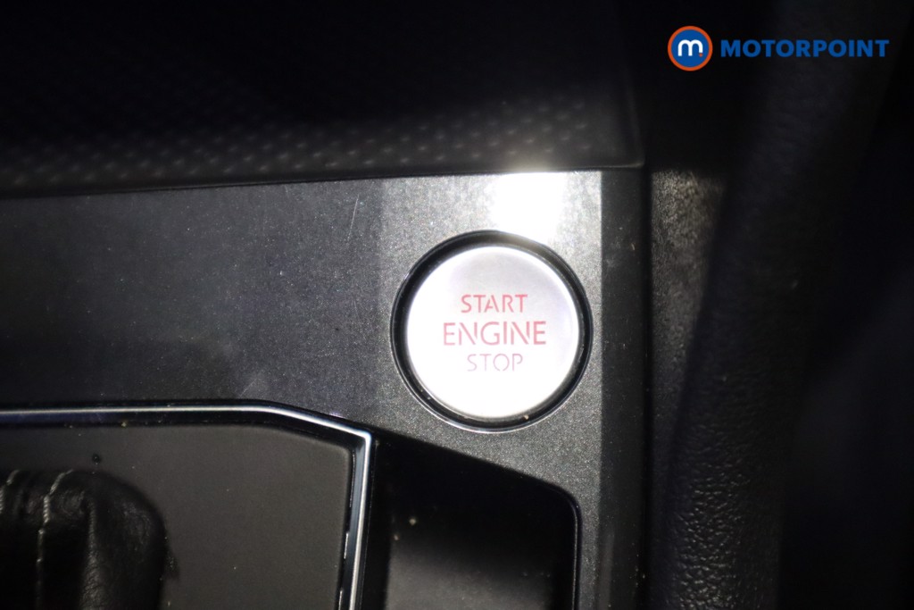 Volkswagen Tiguan Allspace R-Line Automatic Diesel SUV - Stock Number (1570011) - 21st supplementary image