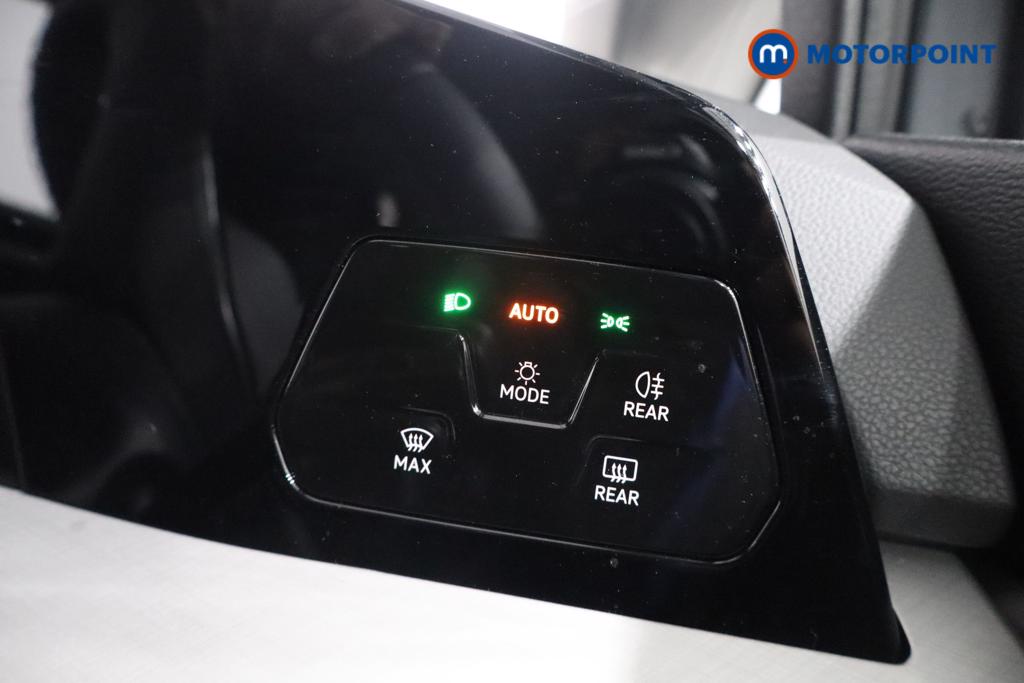 Volkswagen Golf Match Manual Petrol Hatchback - Stock Number (1570059) - 12th supplementary image