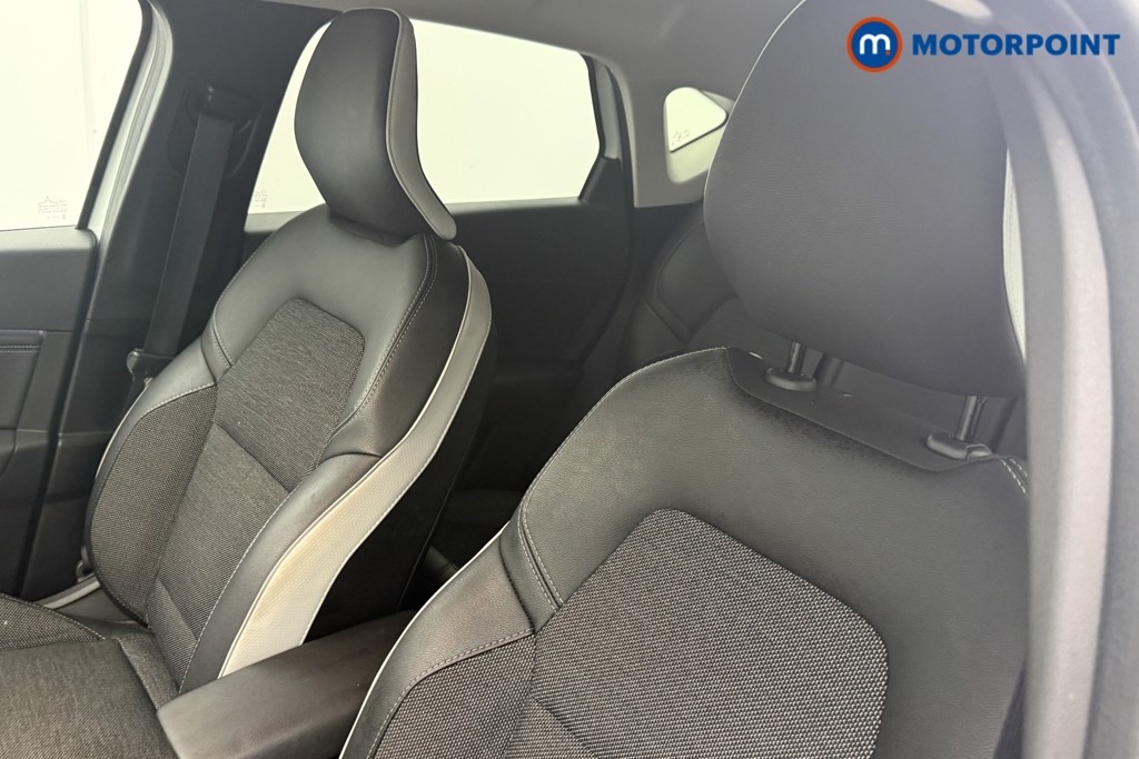 Renault Captur Techno Automatic Petrol-Electric Hybrid SUV - Stock Number (1570149) - 19th supplementary image