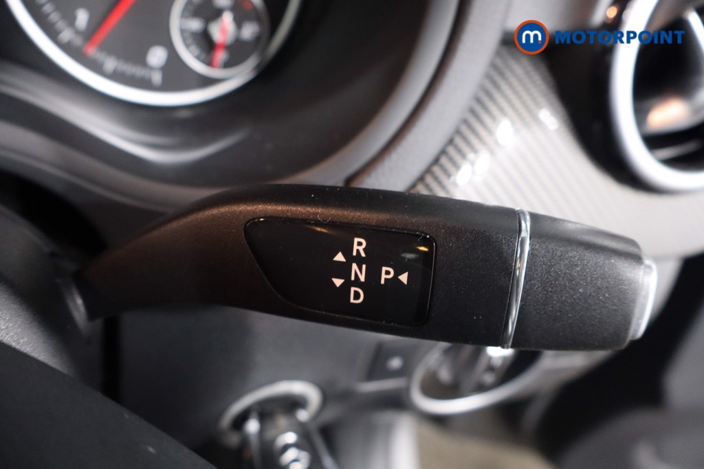 Mercedes-Benz B Class Amg Line Automatic Diesel Hatchback - Stock Number (1570534) - 14th supplementary image
