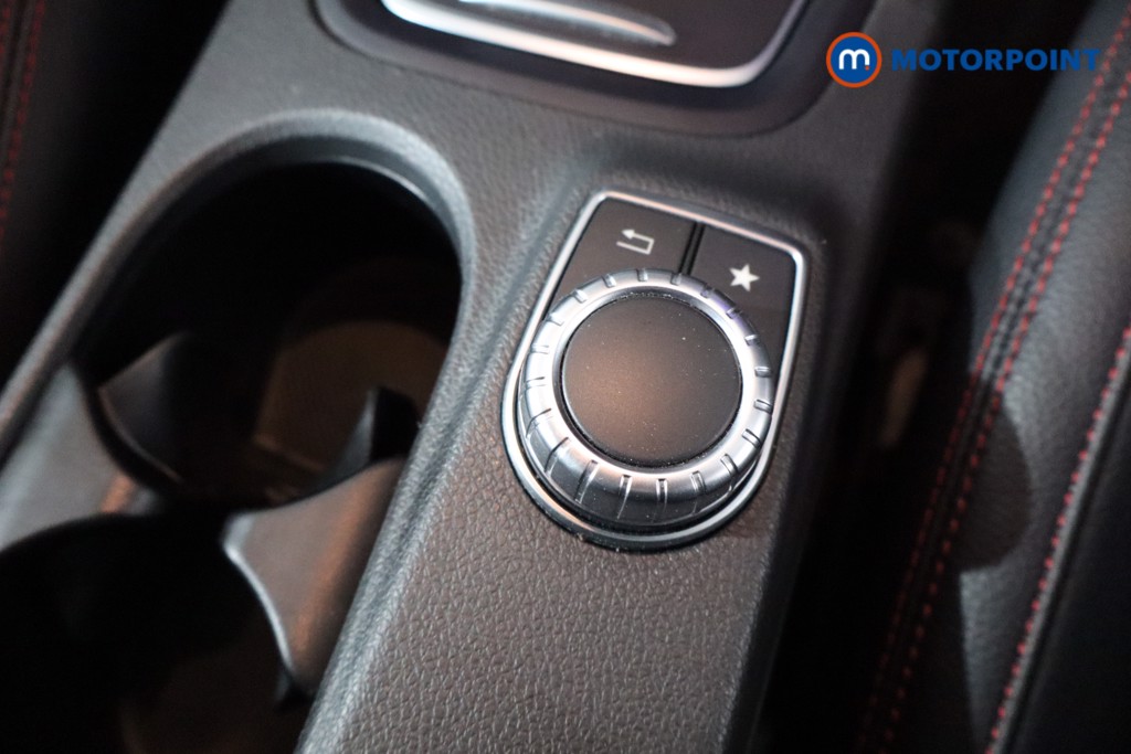 Mercedes-Benz B Class Amg Line Automatic Diesel Hatchback - Stock Number (1570534) - 17th supplementary image