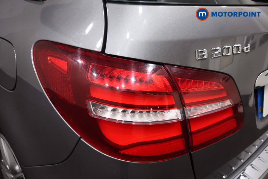 Mercedes-Benz B Class Amg Line Automatic Diesel Hatchback - Stock Number (1570534) - 36th supplementary image