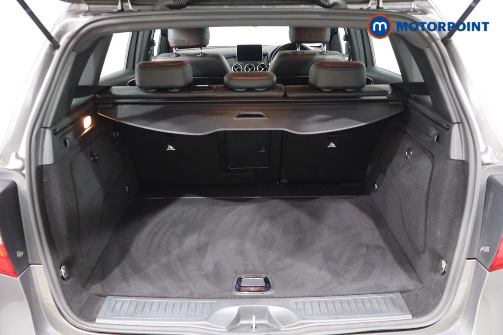 Mercedes-Benz B Class Amg Line Automatic Diesel Hatchback - Stock Number (1570534) - 40th supplementary image