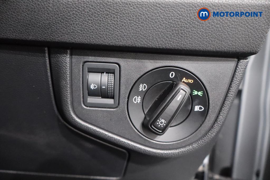Volkswagen Taigo Life Manual Petrol SUV - Stock Number (1570698) - 13th supplementary image