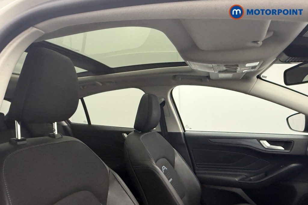 Ford Focus Active X Automatic Petrol Hatchback - Stock Number (1570924) - 15th supplementary image