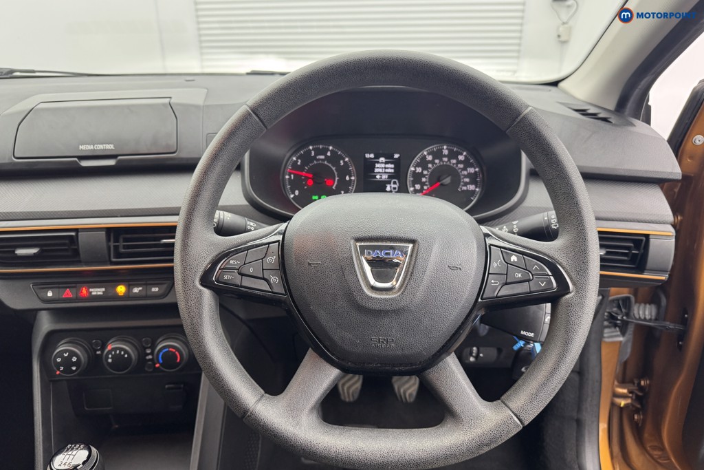 Dacia Sandero Stepway Essential Manual Petrol Hatchback - Stock Number (1571022) - 2nd supplementary image