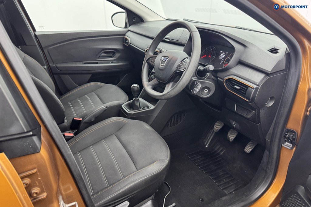 Dacia Sandero Stepway Essential Manual Petrol Hatchback - Stock Number (1571022) - 6th supplementary image