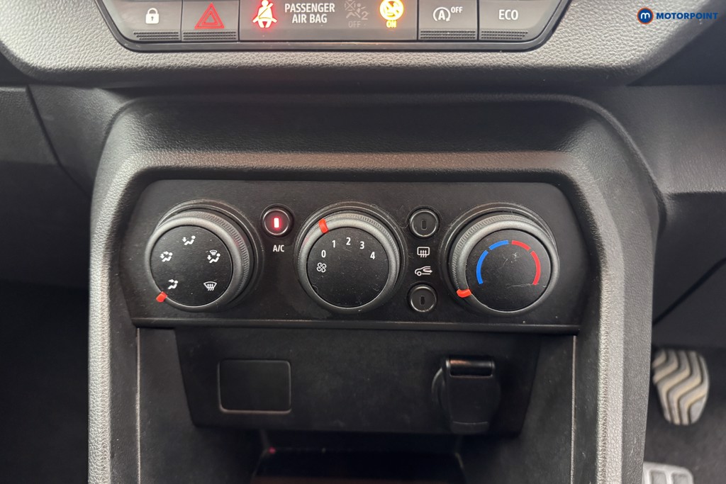 Dacia Sandero Stepway Essential Manual Petrol Hatchback - Stock Number (1571022) - 14th supplementary image