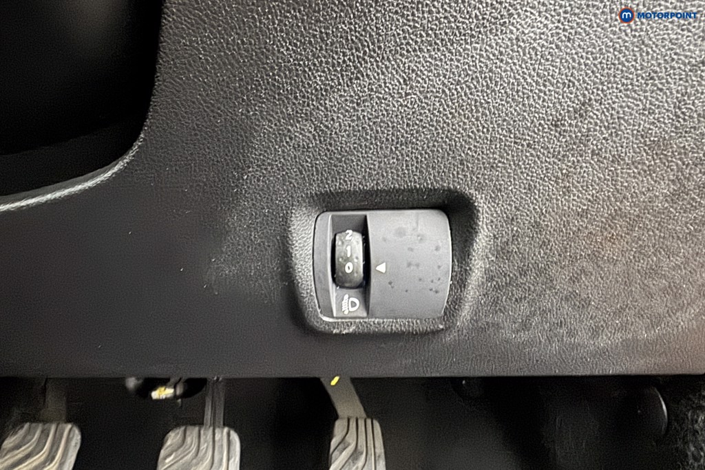 Dacia Sandero Stepway Essential Manual Petrol Hatchback - Stock Number (1571022) - 15th supplementary image